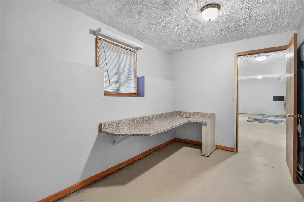 16658 Eunice Street Bath Charter Township MI 48823