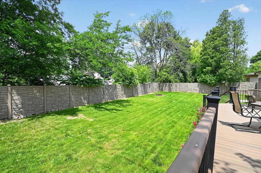 16658 Eunice Street Bath Charter Township MI 48823
