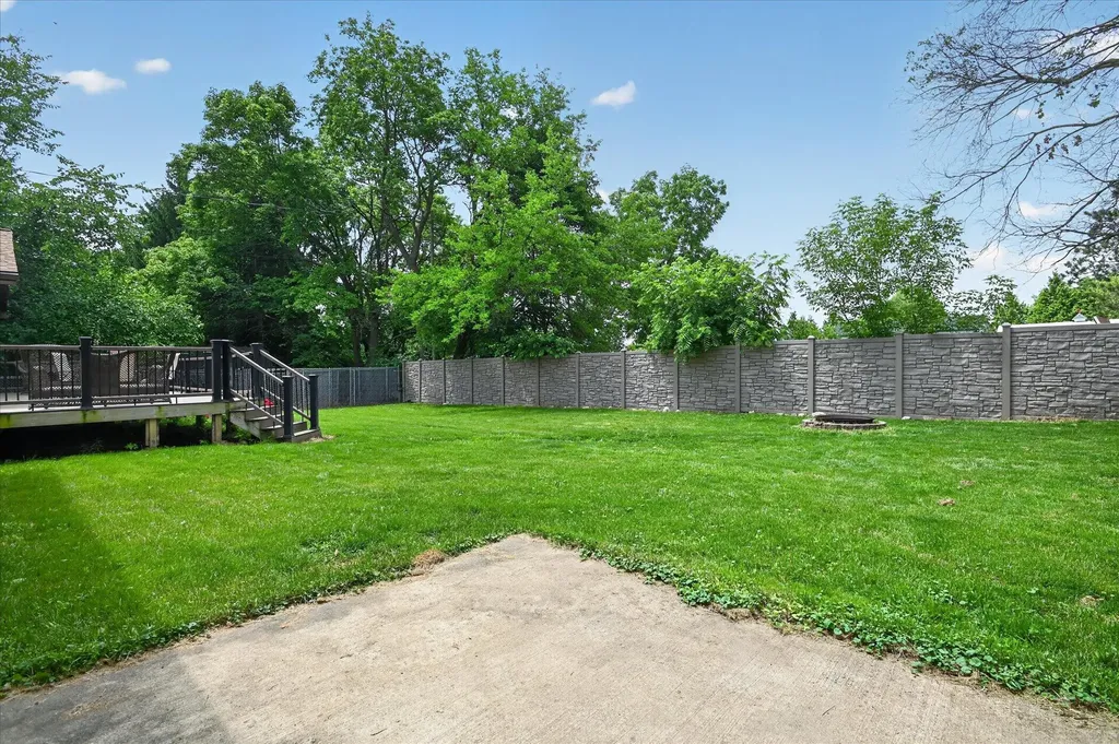 16658 Eunice Street Bath Charter Township MI 48823
