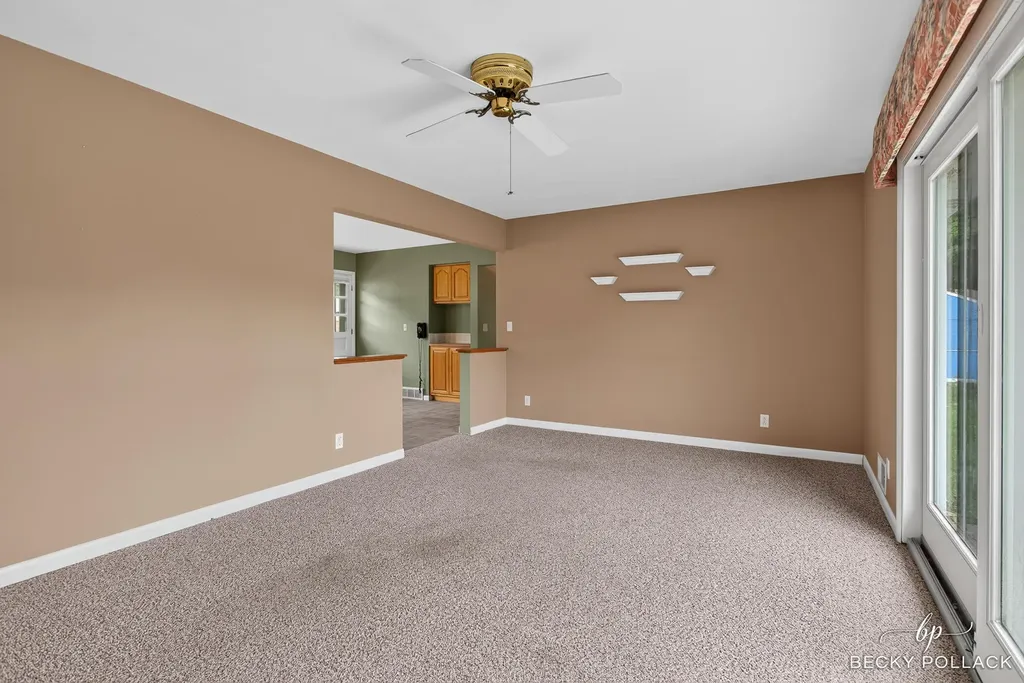 1712 41st Street SW Wyoming City MI 49519
