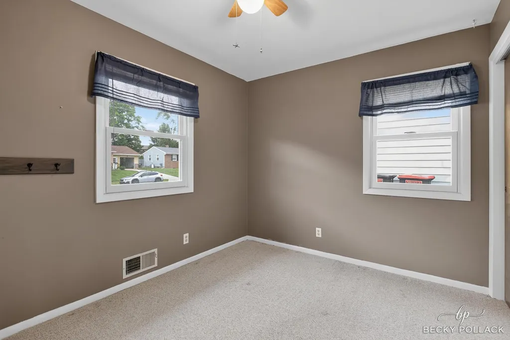 1712 41st Street SW Wyoming City MI 49519