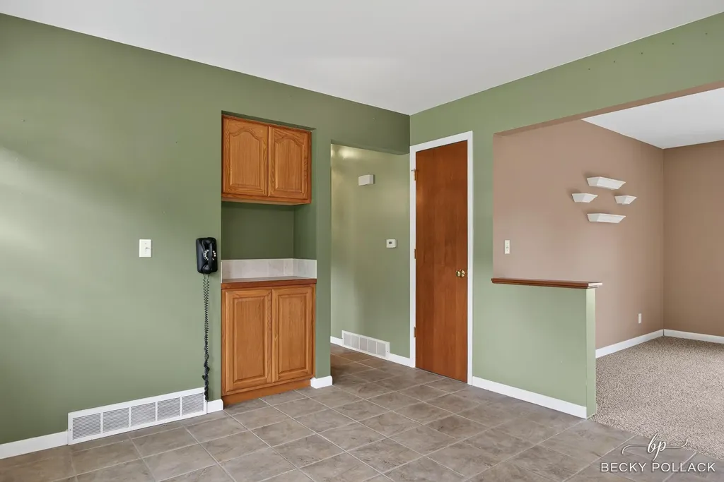 1712 41st Street SW Wyoming City MI 49519