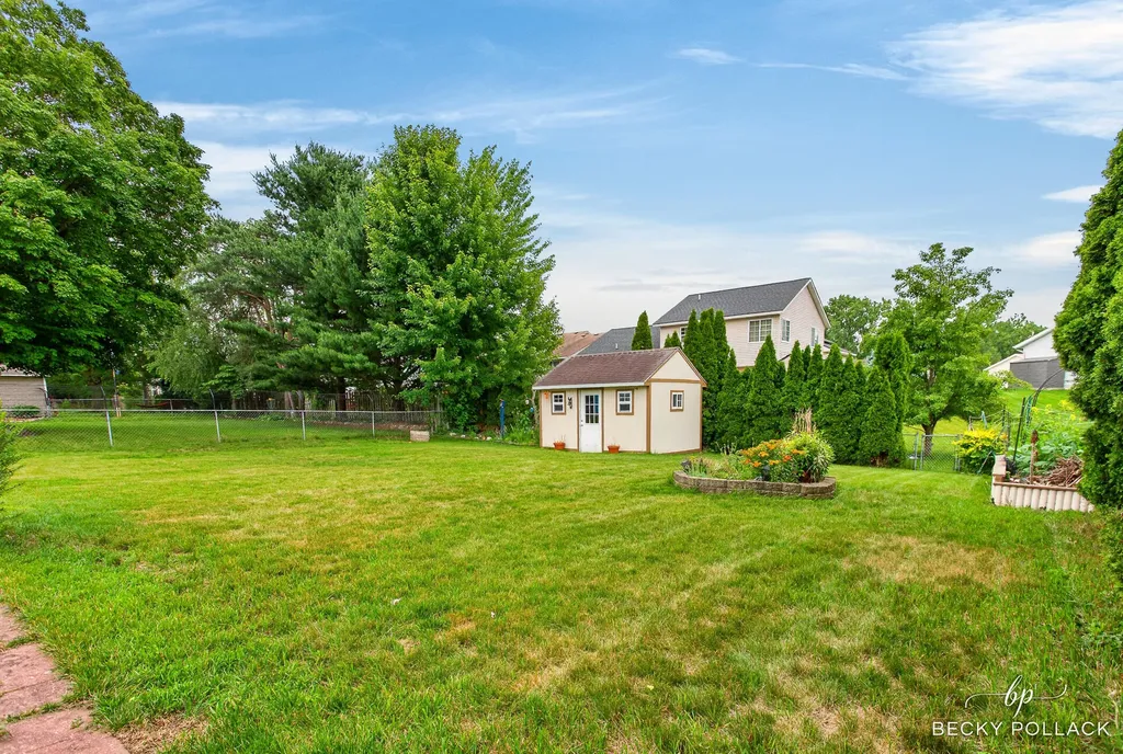 1712 41st Street SW Wyoming City MI 49519