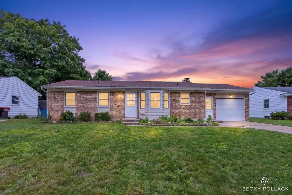 1712 41st Street SW Wyoming City MI 49519