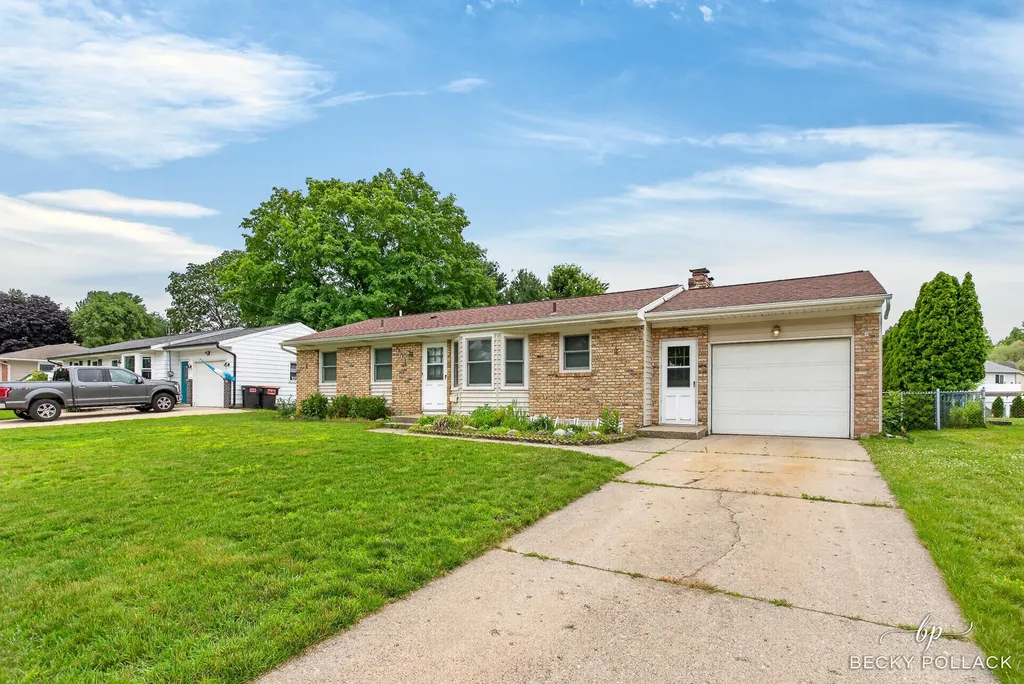1712 41st Street SW Wyoming City MI 49519