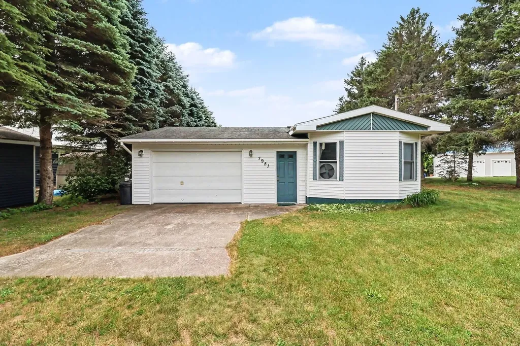 7951 W Village Road Golden Township MI 49436