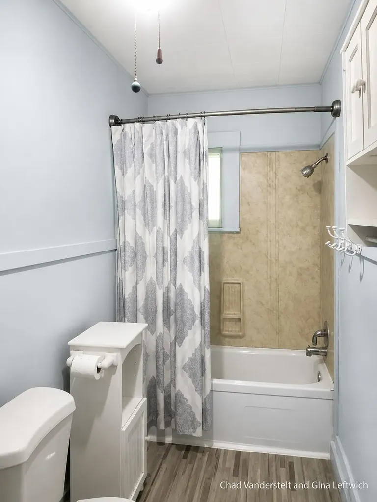 137 Park Avenue Allegan City MI 49010