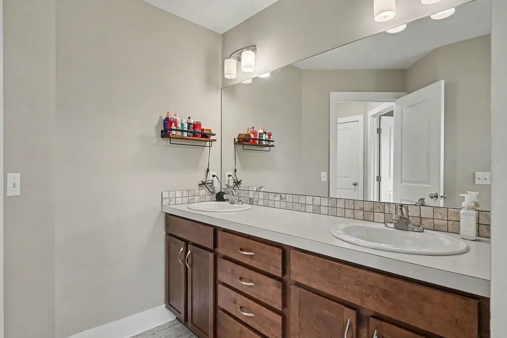 11436 Crestridge Court Holland Charter Township MI 49424