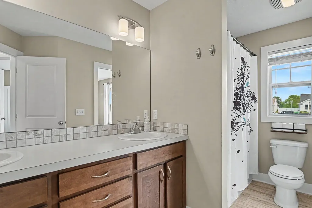 11436 Crestridge Court Holland Charter Township MI 49424