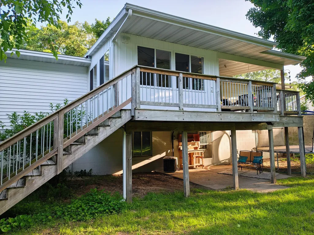 816 Benston Road Whitehall City MI 49461