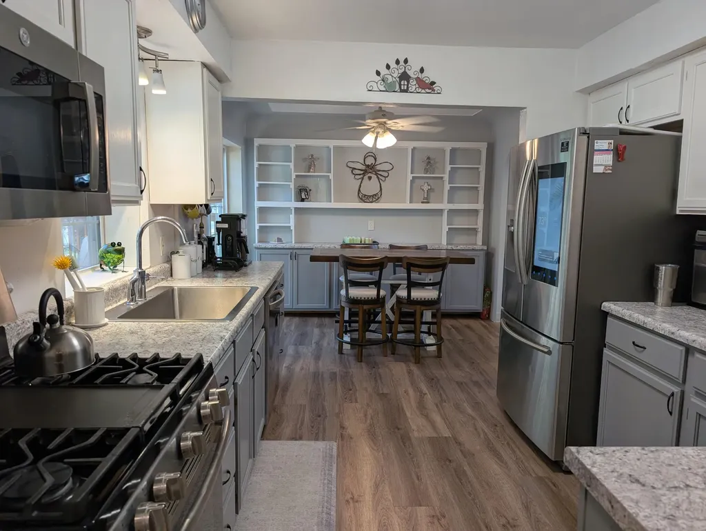271 Randall Road Norton Shores City MI 49441