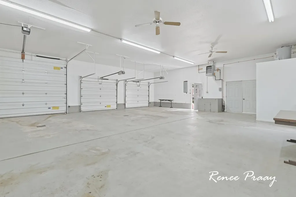 2956 Debaker Road Fruitport Charter Township MI 49444