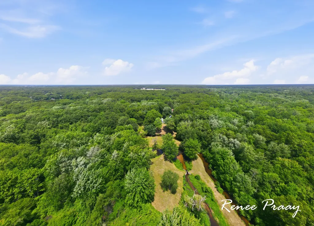 2956 Debaker Road Fruitport Charter Township MI 49444