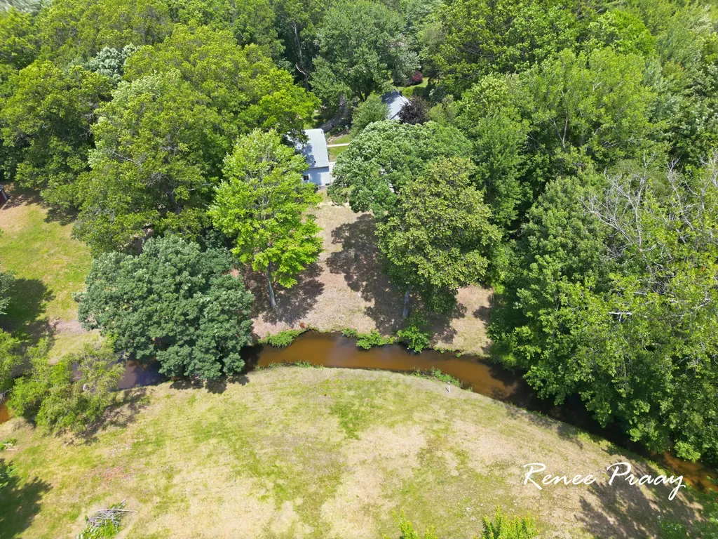 2956 Debaker Road Fruitport Charter Township MI 49444