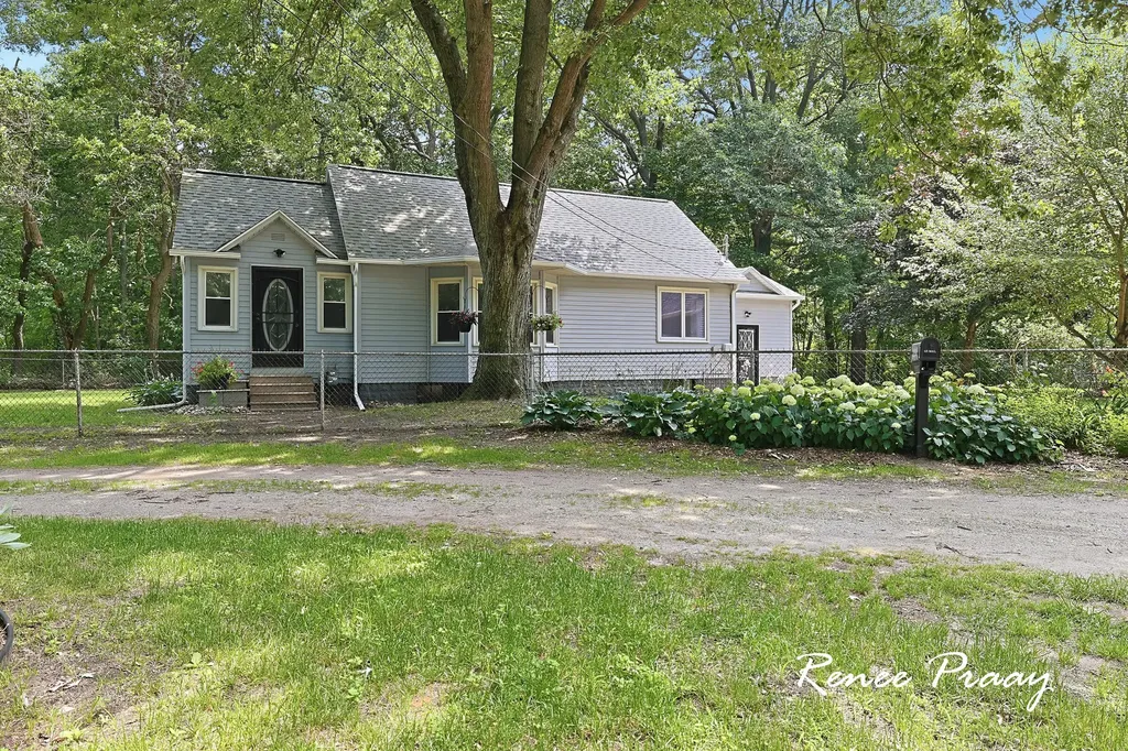 2956 Debaker Road Fruitport Charter Township MI 49444