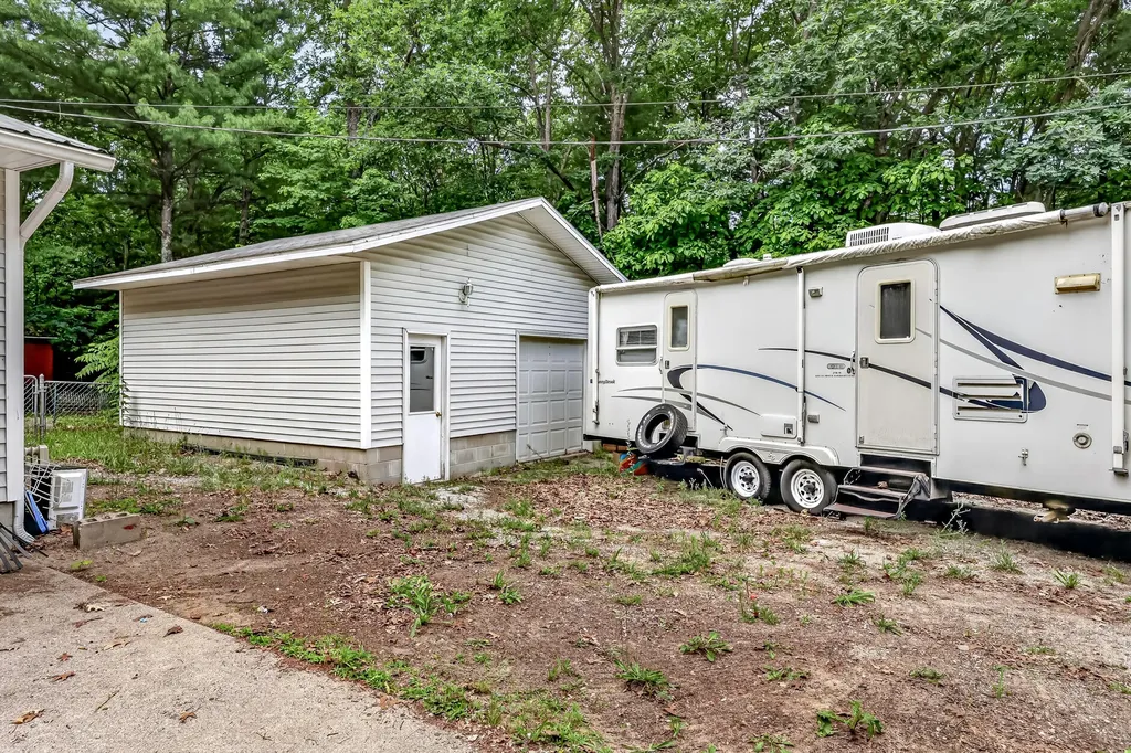 6471 Scott Road Dalton Township MI 49457
