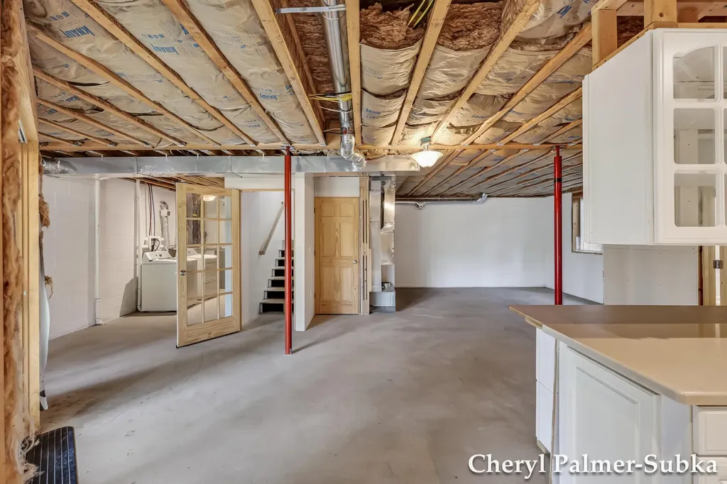 8090 E Lake Road Holton Township MI 49457