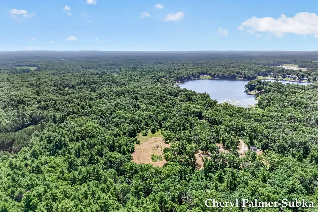 8090 E Lake Road Holton Township MI 49457