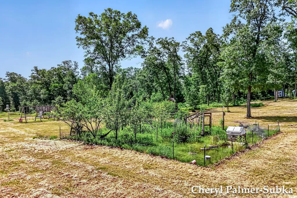 8090 E Lake Road Holton Township MI 49457