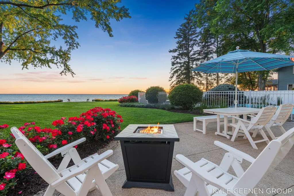 4951 Rosabelle Beach Avenue Port Sheldon Township MI 49424