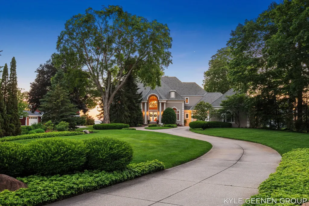 4951 Rosabelle Beach Avenue Port Sheldon Township MI 49424