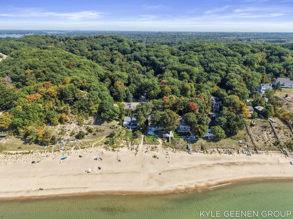 4719 Foxhill Lane Laketown Township MI 49434