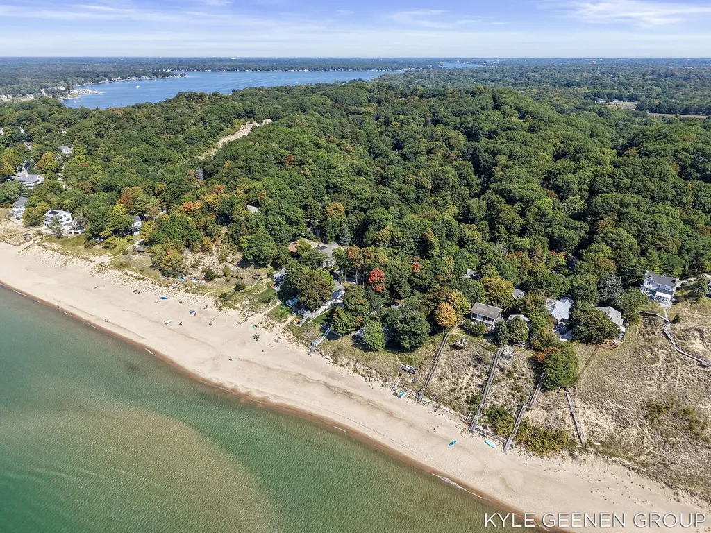 4719 Foxhill Lane Laketown Township MI 49434