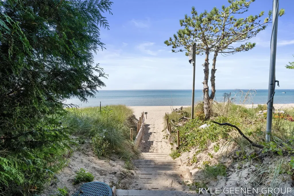 4719 Foxhill Lane Laketown Township MI 49434
