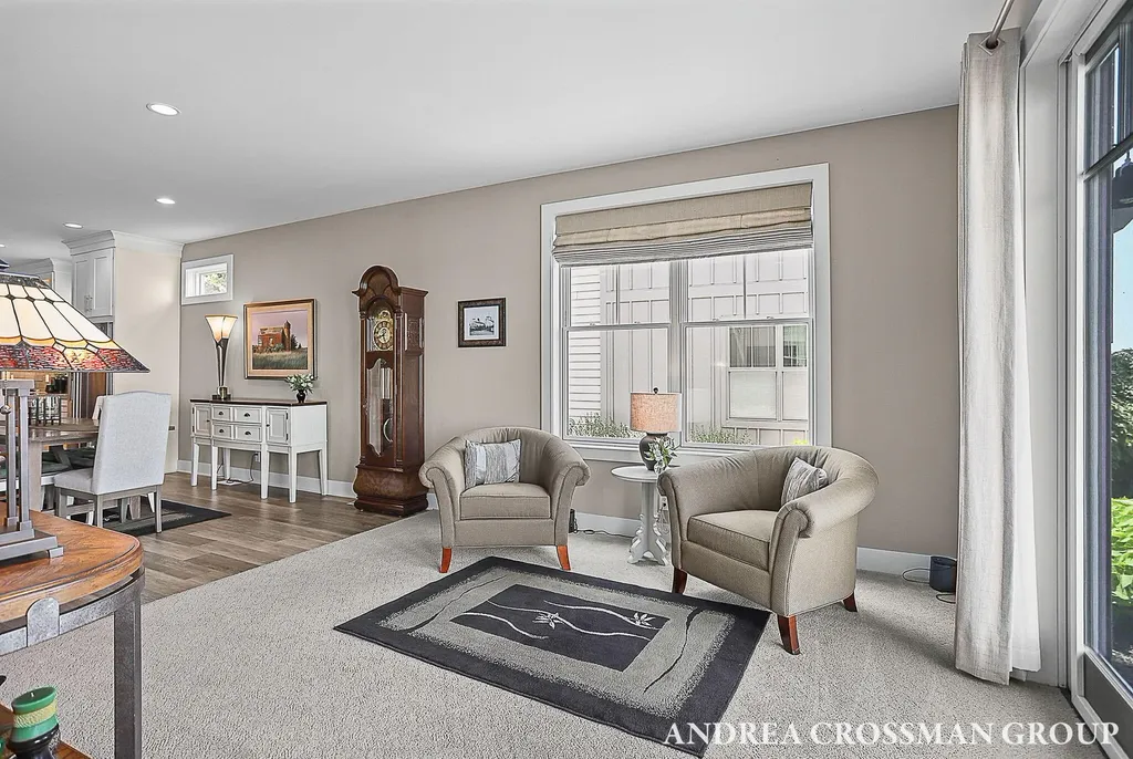 543 Macatawa Avenue Holland City MI 49423