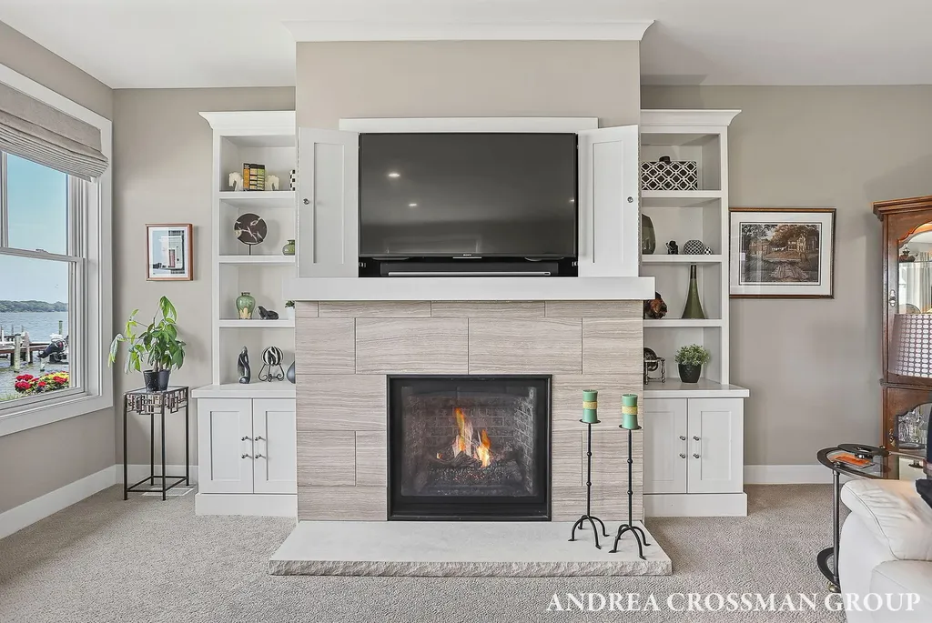 543 Macatawa Avenue Holland City MI 49423