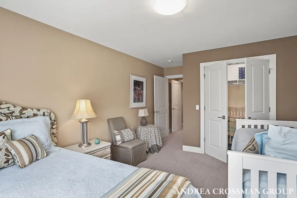 543 Macatawa Avenue Holland City MI 49423