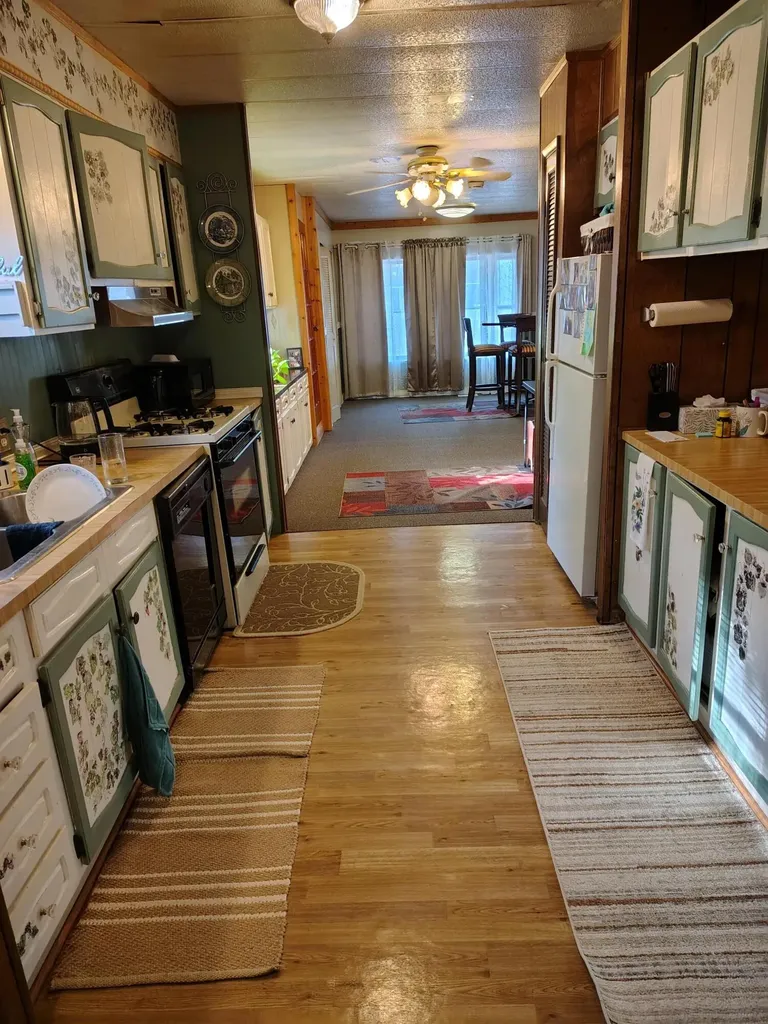 2701 Huizenga Street Norton Shores City MI 49444