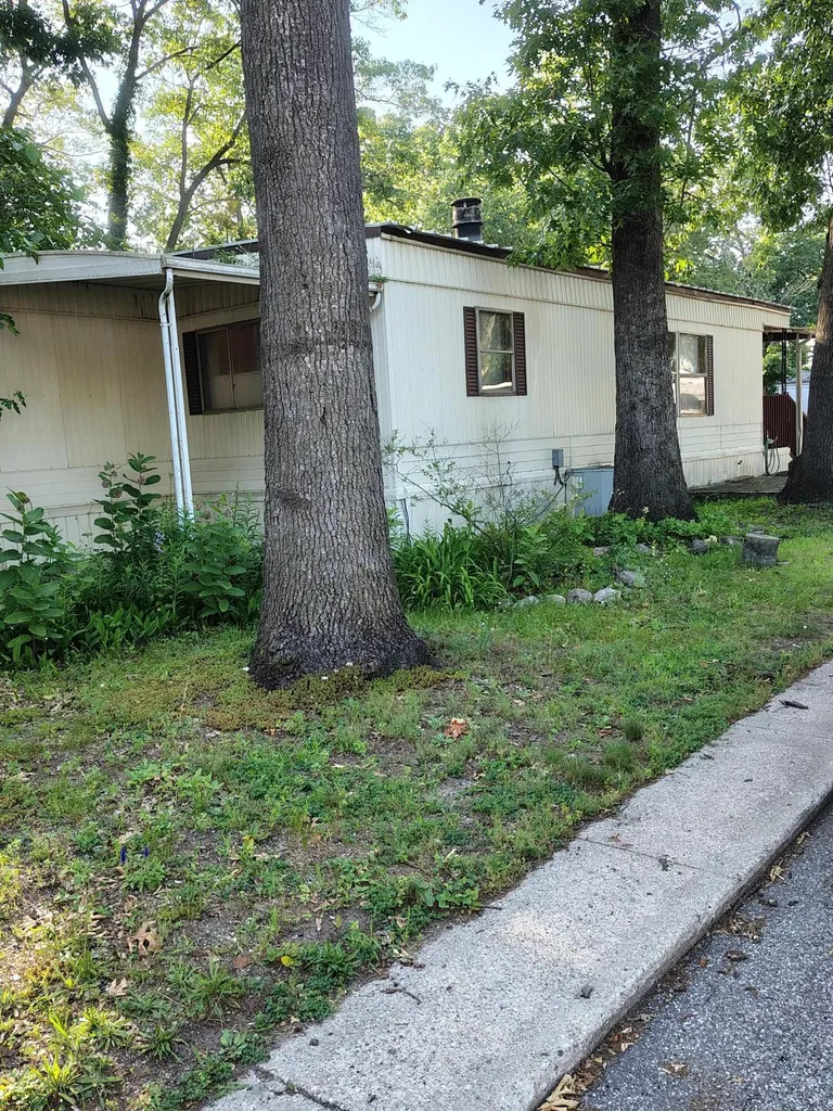 2701 Huizenga Street Norton Shores City MI 49444