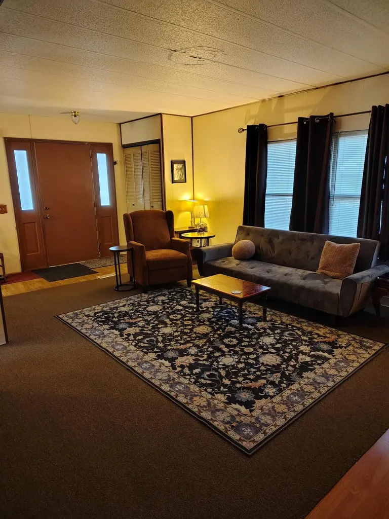 2701 Huizenga Street Norton Shores City MI 49444