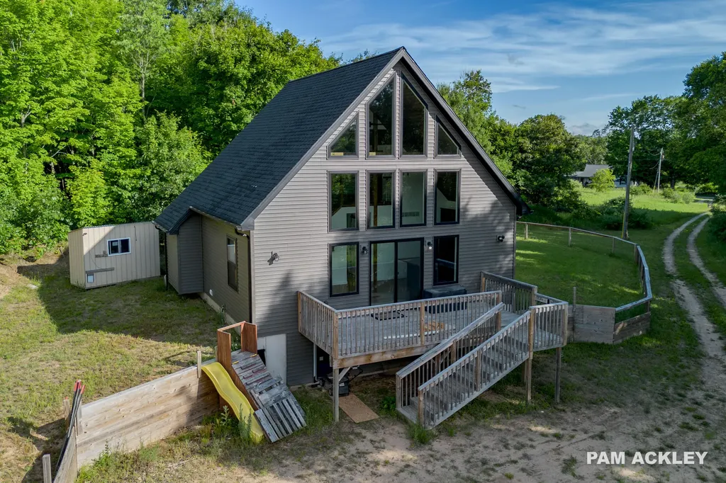 3125 Meyers Avenue New Era Village MI 49446