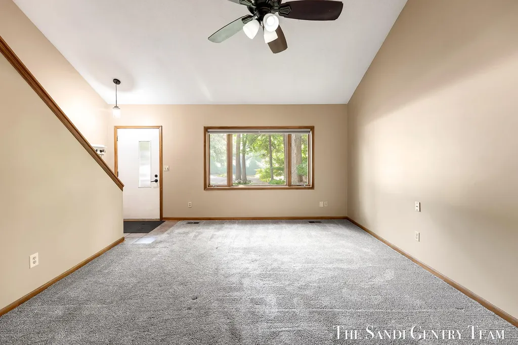 17771 148th Avenue Spring Lake Township MI 49456