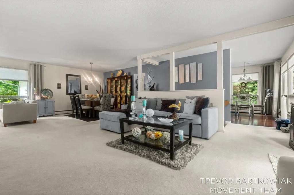 1292 Edinborough Drive Norton Shores City MI 49441