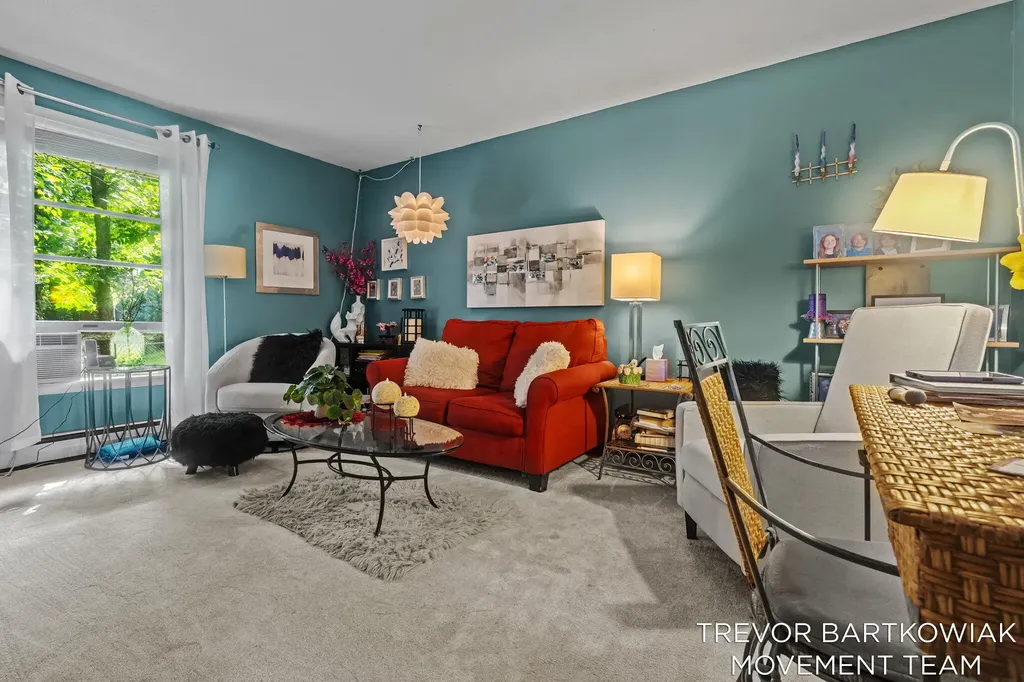 1292 Edinborough Drive Norton Shores City MI 49441