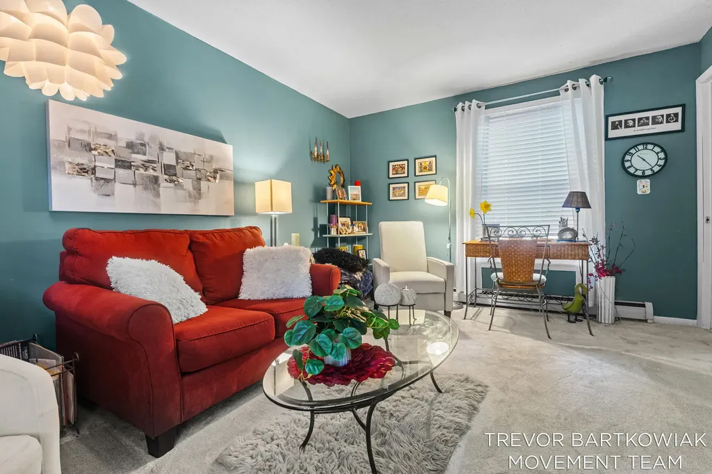 1292 Edinborough Drive Norton Shores City MI 49441