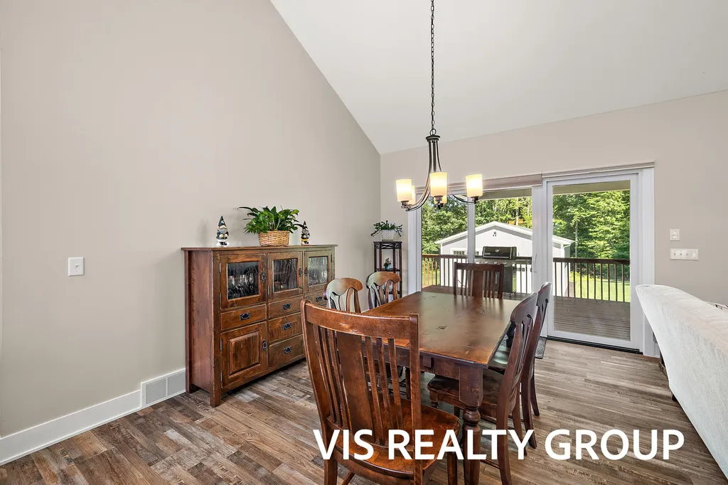 6286 Eaglewood Drive Blendon Township MI 49426