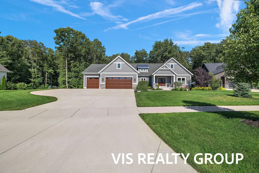 6286 Eaglewood Drive Blendon Township MI 49426