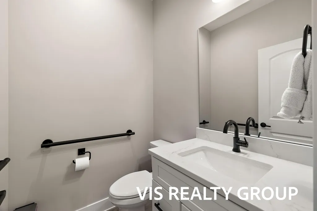 6286 Eaglewood Drive Blendon Township MI 49426