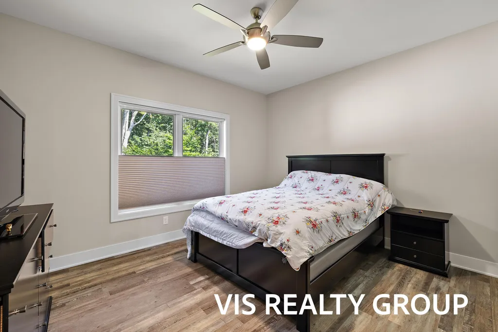 6286 Eaglewood Drive Blendon Township MI 49426