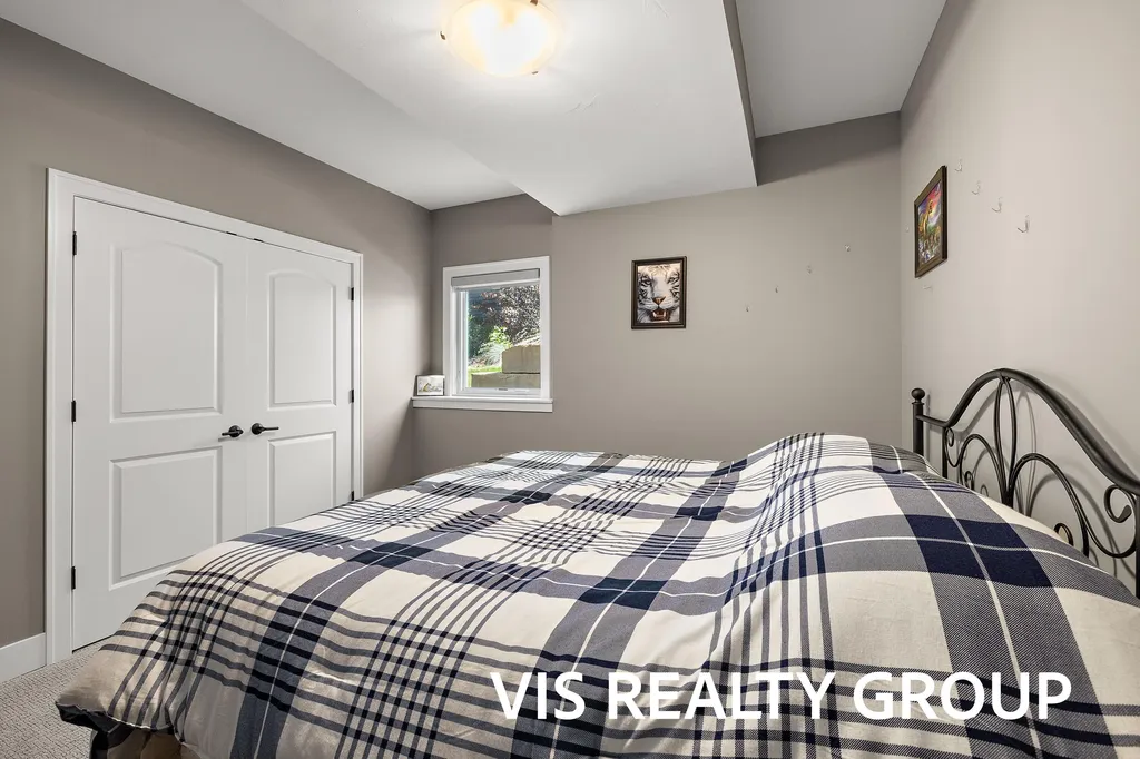 6286 Eaglewood Drive Blendon Township MI 49426