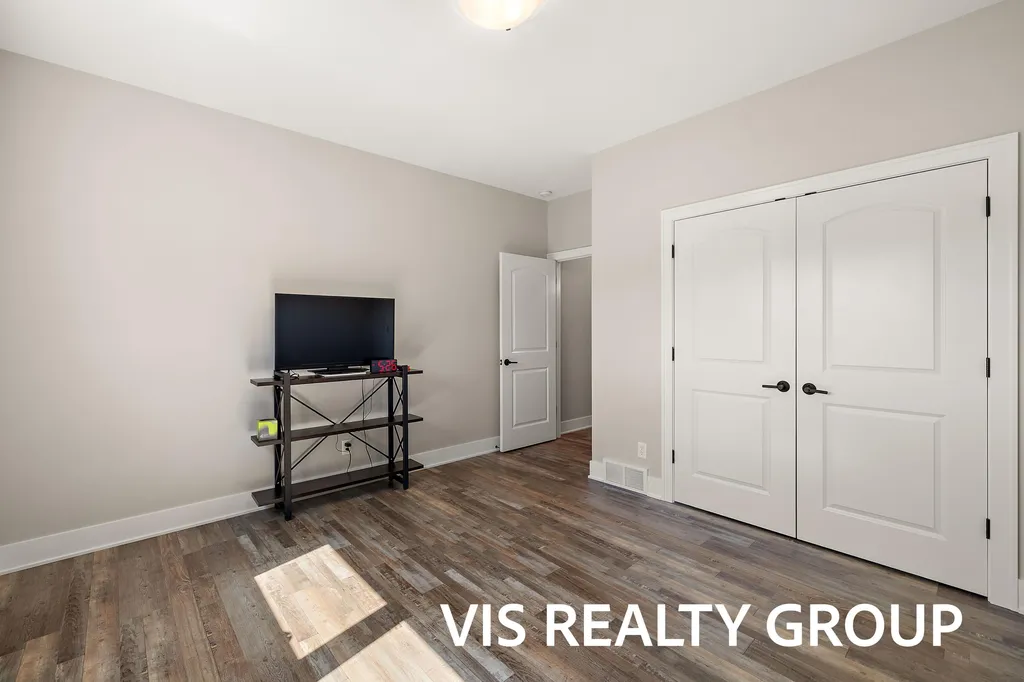 6286 Eaglewood Drive Blendon Township MI 49426