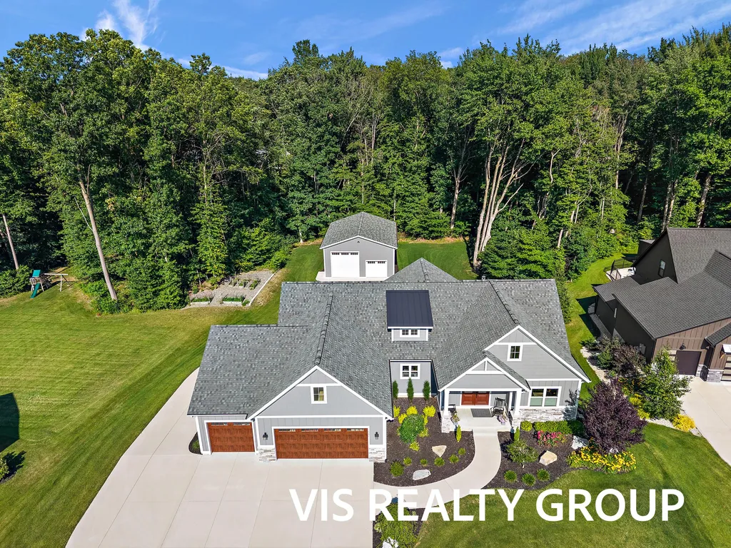 6286 Eaglewood Drive Blendon Township MI 49426