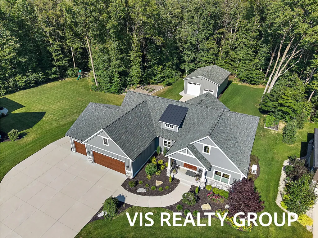 6286 Eaglewood Drive Blendon Township MI 49426