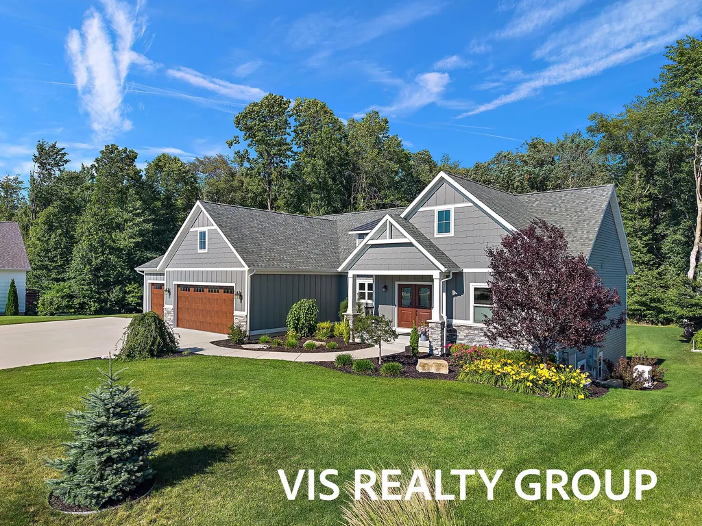 6286 Eaglewood Drive Blendon Township MI 49426