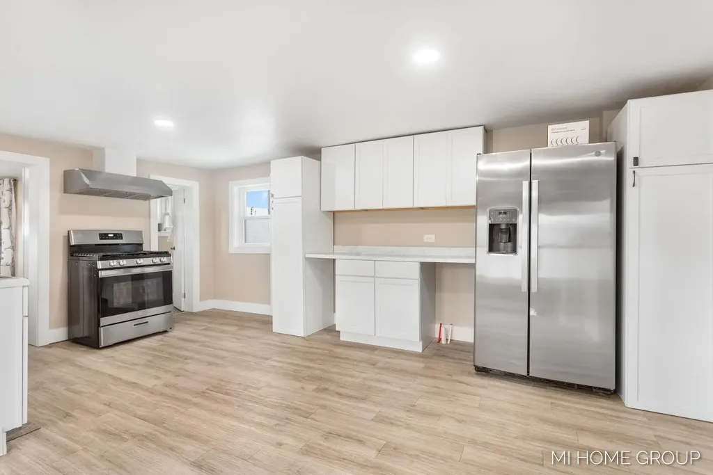 20449 W Howard City-edmore Reynolds Township MI 49329