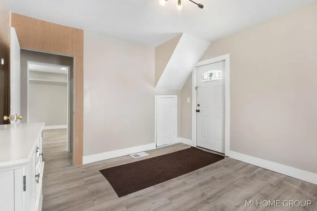 20449 W Howard City-edmore Reynolds Township MI 49329